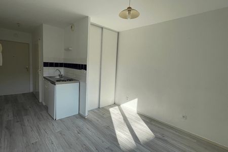 appartement 1 pièce à louer LE HAVRE 76600 18.7 m²