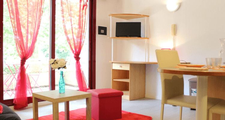 appartement-meuble 1 pièce à louer LA ROCHELLE 17000 22.7 m²