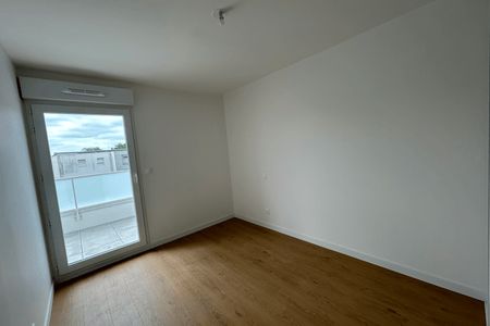 Vue n°3 Appartement 4 pièces T4 F4 à louer - Lorient (56100)