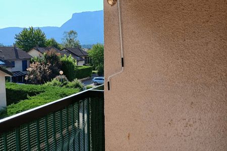 Vue n°3 Appartement 3 pièces T3 F3 à louer - Le Versoud (38420)