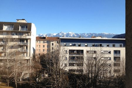 Vue n°2 Appartement 2 pièces T2 F2 à louer - Grenoble (38000)