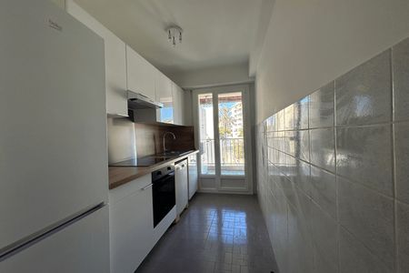 Vue n°2 Appartement 2 pièces T2 F2 à louer - Cannes (06400)