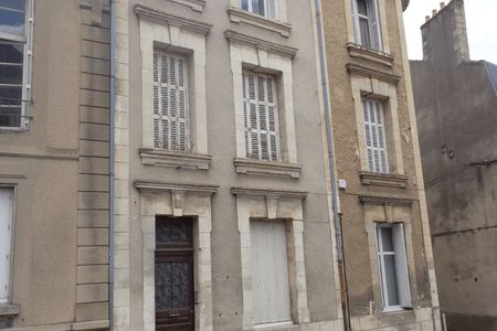 Vue n°2 Appartement meublé 2 pièces T2 F2 à louer - Poitiers (86000)