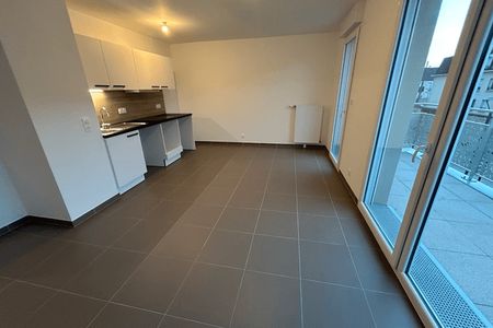 Appartement a louer persan - 3 pièce(s) - 61.3 m2 - Surfyn