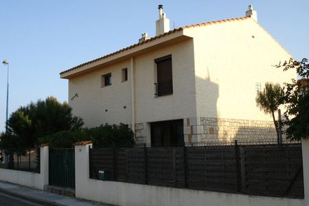 Vue n°2 Maison 6 pièces T6 F6 à louer - Saint Cyprien (66750)