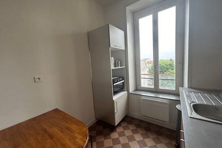 Vue n°3 Appartement 2 pièces T2 F2 à louer - Nancy (54000)