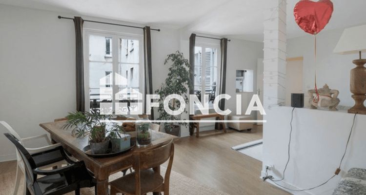 appartement 3 pièces à vendre PARIS 18ème 75018 64 m²