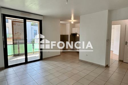 Vue n°2 Appartement 2 pièces T2 F2 à vendre - Bussy Saint Georges (77600)