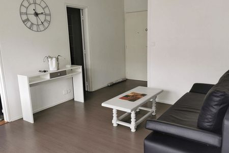 appartement-meuble 2 pièces à louer LA ROCHELLE 17000 40.9 m²