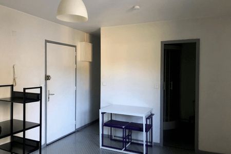 appartement 1 pièce à louer CAHORS 46000