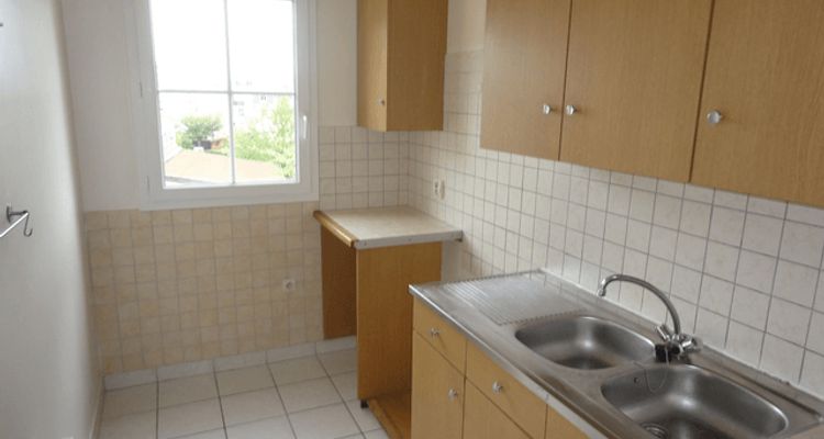 Vue n°1 Appartement 2 pièces T2 F2 à louer - Cergy Le Haut (95800)