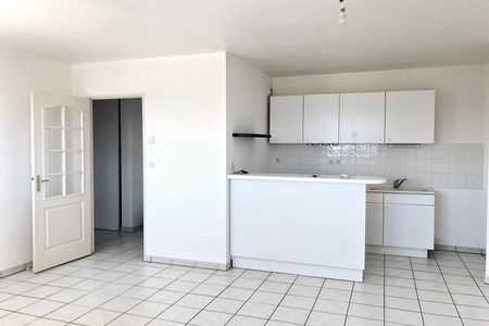 appartement 2 pièces à louer REZE 44400 47.7 m²