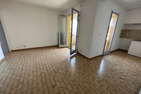 appartement 2 pièces à louer LA CROIX VALMER 83420