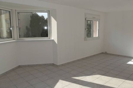 appartement 3 pièces à louer MALZEVILLE 54220 71.8 m²