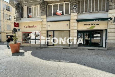 Vue n°3 Local commercial à vendre - Avignon (84000)