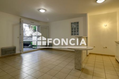 Vue n°3 Appartement 2 pièces T2 F2 à vendre - Villejuif (94800)