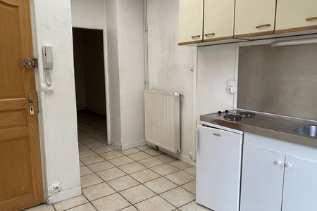 Vue n°3 Appartement 2 pièces T2 F2 à louer - Amiens (80000)