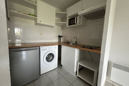 Vue n°2 Appartement 2 pièces T2 F2 à louer - Agen (47000)