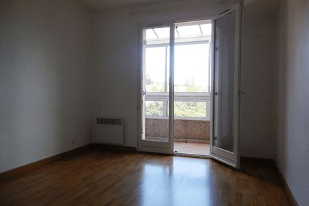 appartement 3 pièces à louer BOURG SAINT ANDEOL 07700 79.6 m²