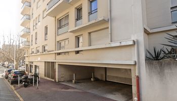 parking  à louer TOULON 83000