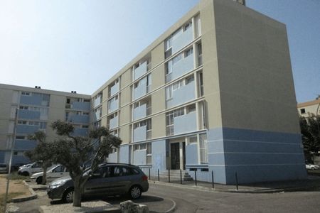 appartement 4 pièces à louer MARIGNANE 13700 67.7 m²