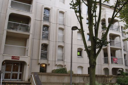 Vue n°2 Appartement 3 pièces T3 F3 à louer - Rouen (76000)
