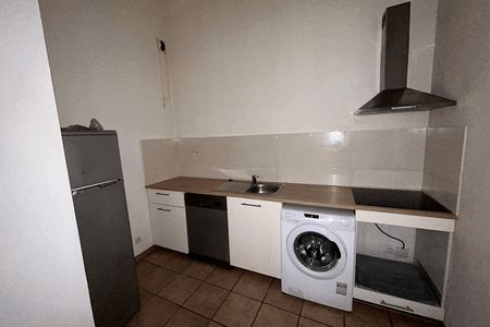 Vue n°2 Appartement 3 pièces T3 F3 à louer - Marseille 1ᵉʳ (13001)