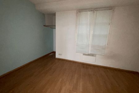 Vue n°3 Appartement 2 pièces T2 F2 à louer - Lille (59000)