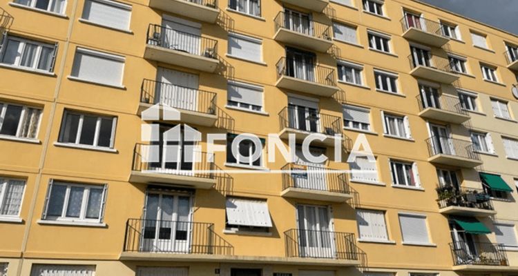 appartement 4 pièces à vendre Dreux 28100 68054 m²