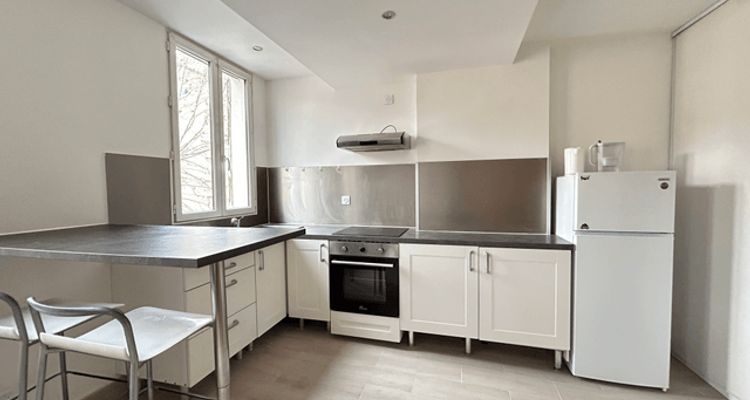 appartement-meuble 3 pièces à louer TOULON 83000 39.7 m²