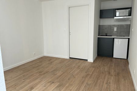 Vue n°3 Studio T1 F1 à louer - Orleans (45000)