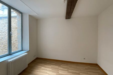 Vue n°2 Appartement 2 pièces T2 F2 à louer - Sedan (08200)