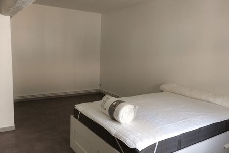 Vue n°3 Appartement 3 pièces T3 F3 à louer - Saint-etienne (42000)