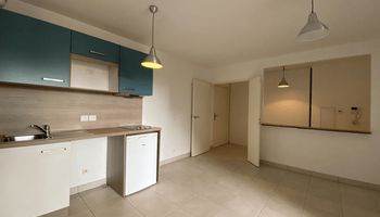 appartement 1 pièce à louer ANTIBES 06600 30.6 m²