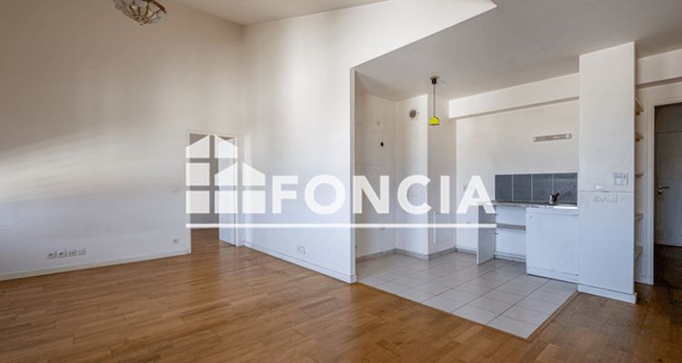 appartement 2 pièces à vendre BORDEAUX 33800 56 m²