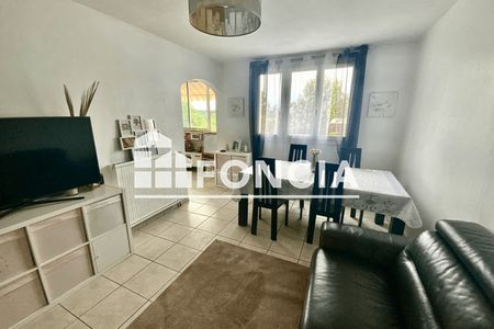 Vue n°2 Appartement 4 pièces à vendre - Aix En Provence (13090) 275 000 €