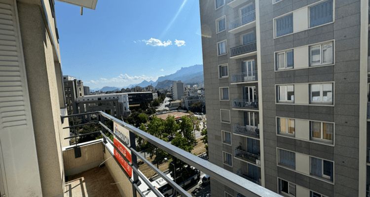 Vue n°1 Appartement meublé 4 pièces T4 F4 à louer - Grenoble (38000)