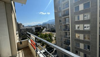 appartement-meuble 4 pièces à louer GRENOBLE 38000