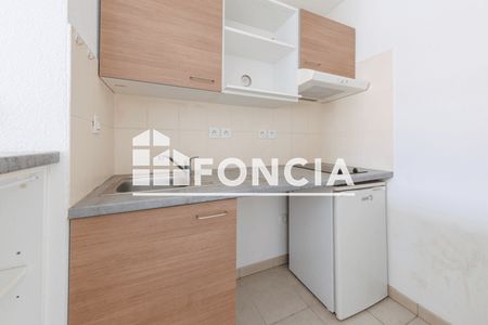 Vue n°3 Appartement 2 pièces T2 F2 à vendre - Vichy (03200)