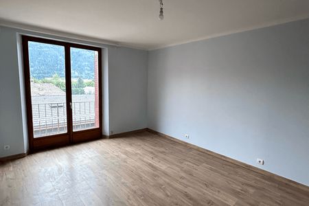 Vue n°2 Appartement 4 pièces T4 F4 à louer - Bourg Saint Maurice (73700)