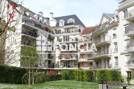 Vue n°2 Appartement 4 pièces T4 F4 à vendre - Le Plessis-robinson (92350)