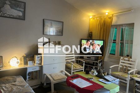 Vue n°2 Appartement 2 pièces à vendre - Toulon (83000) 80 000 €