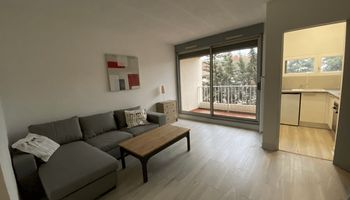 appartement-meuble 1 pièce à louer BAGNOLS-SUR-CEZE 30200