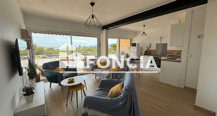 Vue n°1 Appartement 3 pièces T3 F3 à vendre - Bormes-les-mimosas (83230)