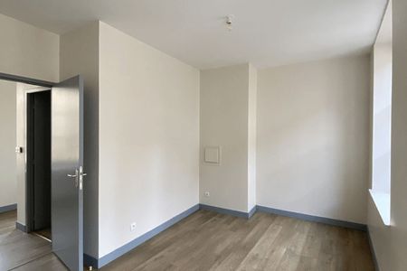 Vue n°2 Appartement 2 pièces T2 F2 à louer - Sedan (08200)