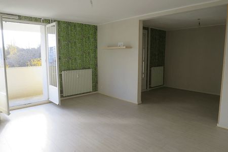 Vue n°3 Appartement 3 pièces T3 F3 à louer - Dijon (21000)