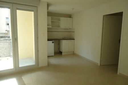 appartement 1 pièce à louer NIMES 30000 25.4 m²