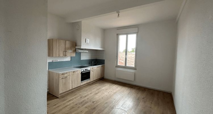 Vue n°1 Appartement 3 pièces T3 F3 à louer - Castelsarrasin (82100)