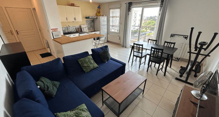 appartement-meuble 2 pièces à louer VAULX EN VELIN 69120 47.6 m²