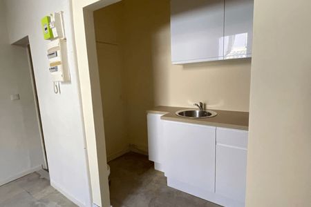 Vue n°2 Appartement 2 pièces T2 F2 à louer - Montpellier (34000)